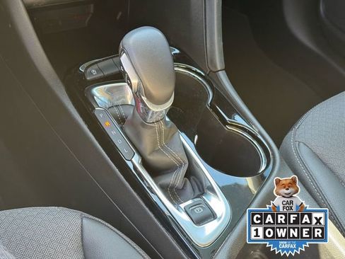 Used 2022 Buick Encore GX Preferred w/ Cold Weather Comfort Package FWD image 21