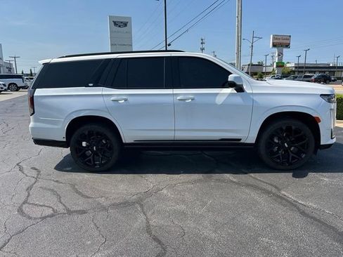 Used 2024 Cadillac Escalade Sport w/ LPO, ONYX Package AWD/4WD image 5