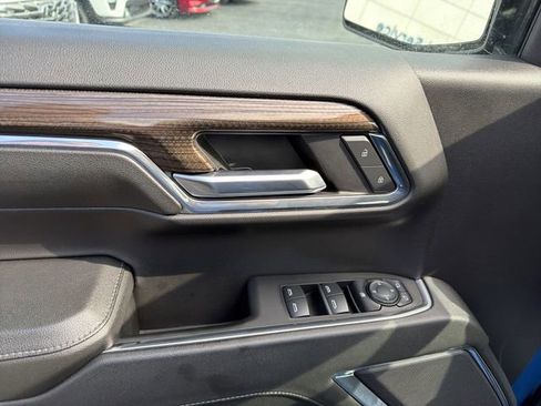 Used 2024 Chevrolet Silverado 1500 LT Trail Boss w/ Protection Package image 15