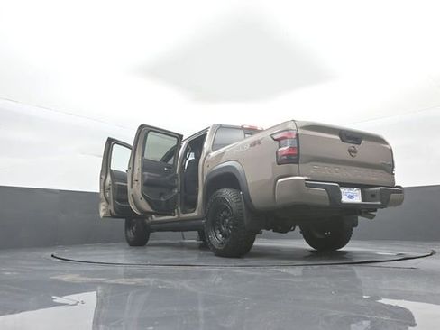 Used 2022 Nissan Frontier PRO-4X AWD/4WD image 45