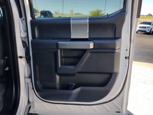 Used 2016 Ford F150 XLT w/ Equipment Group 301A Mid image 21