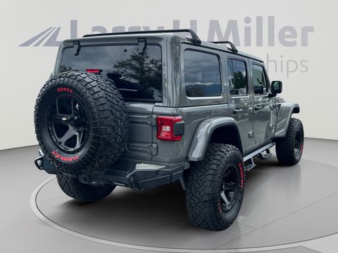 Used 2021 Jeep Wrangler Unlimited Rubicon AWD/4WD image 5