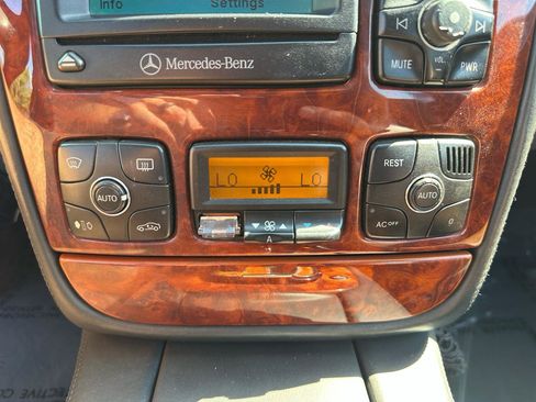 Used 2001 Mercedes-Benz S 600 image 64