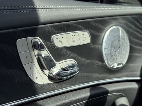 Used 2018 Mercedes-Benz E 63 AMG S image 25