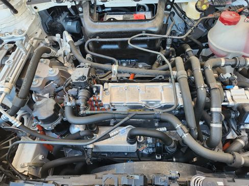 Used 2023 Mercedes-Benz EQB 300 300 image 36