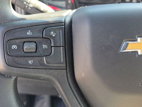 Used 2025 Chevrolet Silverado 1500 W/T image 15