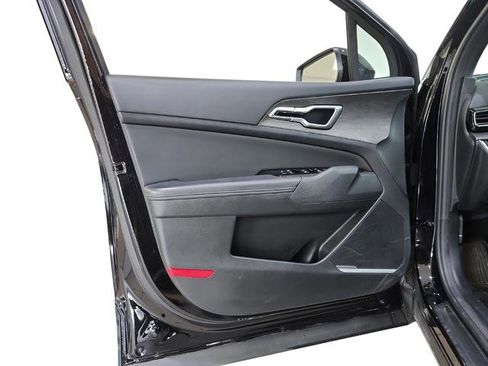 Certified 2025 Kia Sportage X-Line w/ Premium Package AWD/4WD image 21