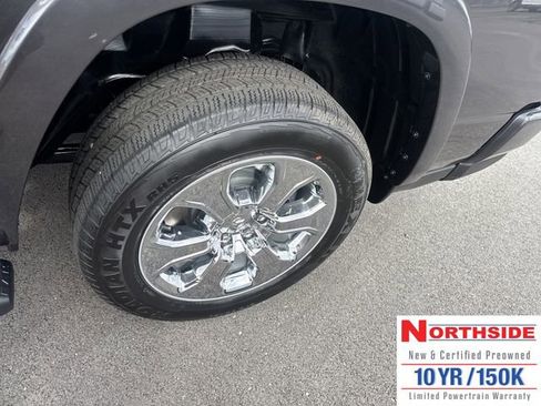 New 2026 RAM 1500 Big Horn AWD/4WD image 12