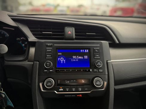 Used 2020 Honda Civic LX image 12