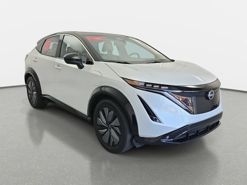 Certified 2023 Nissan Ariya FWD image 3
