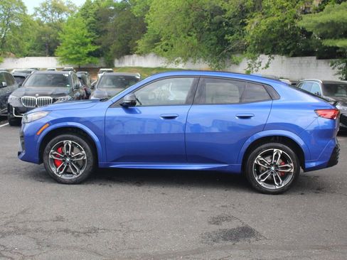 New 2026 BMW X2 xDrive28i w/ Technology Package AWD/4WD image 4