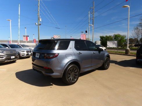 Used 2022 Land Rover Discovery Sport S R-Dynamic image 9