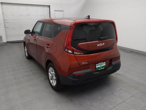 Used 2022 Kia Soul LX w/ Technology Package FWD image 5