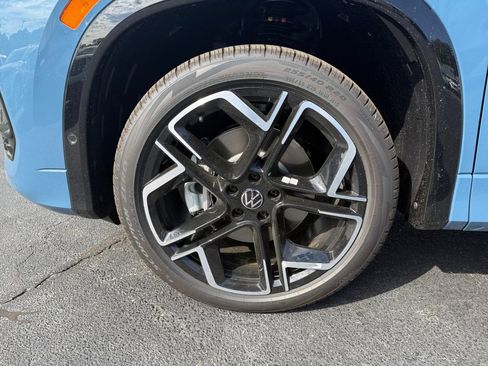 New 2026 Volkswagen Tiguan SEL R-Line AWD/4WD image 27
