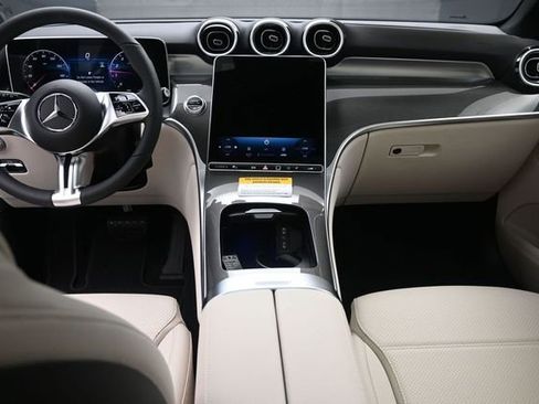 New 2026 Mercedes-Benz GLC 300 image 9