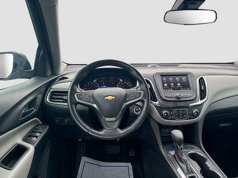 Used 2022 Chevrolet Equinox LT w/ Driver Convenience Package FWD image 21