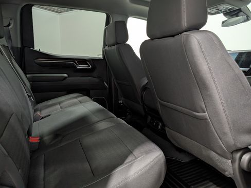 Used 2024 GMC Sierra 1500 SLE w/ Preferred Package image 18