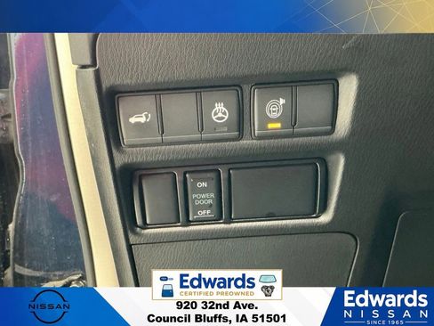 Used 2023 Nissan Armada SL AWD/4WD image 32