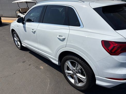 Used 2019 Audi Q3 2.0T Premium Plus AWD/4WD image 2