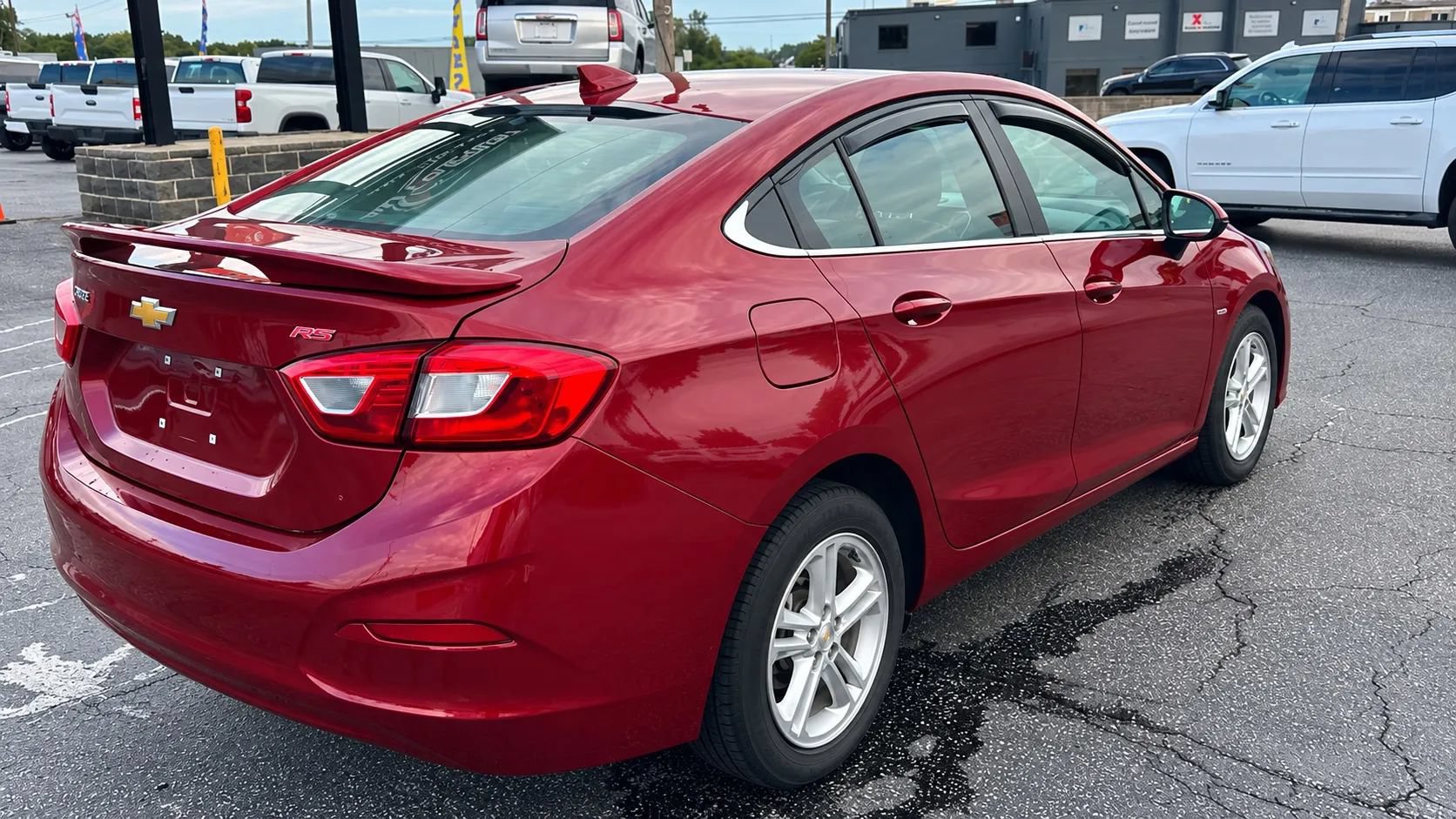 Used 2018 Chevrolet Cruze LT FWD image 7