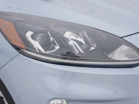 Used 2022 Ford Escape SEL image 16