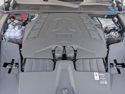 New 2026 Porsche Cayenne S image 28