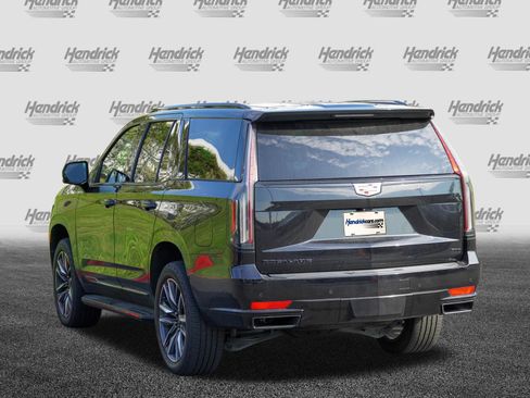 Used 2021 Cadillac Escalade Sport w/ Driver Assist Tech Package AWD/4WD image 6