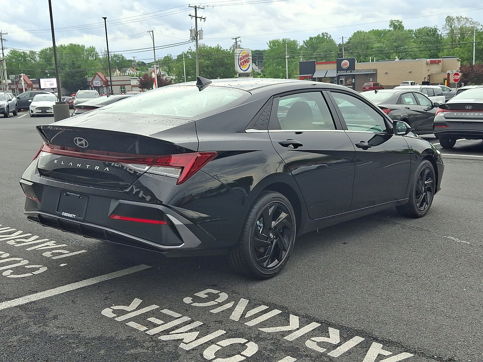 New 2026 Hyundai Elantra SEL Sport Premium FWD image 5