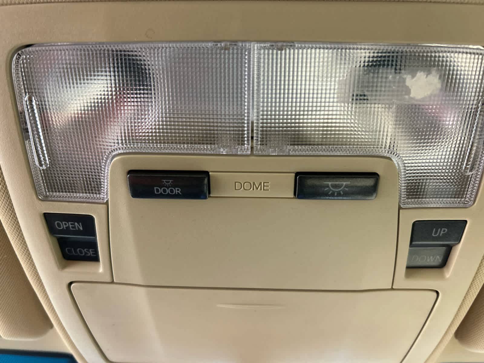 Used 2014 Toyota Avalon XLE Touring FWD image 7