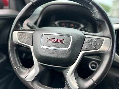 Used 2019 GMC Terrain SLT image 12