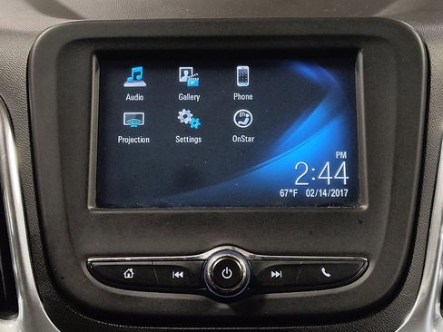 Used 2018 Chevrolet Equinox LS image 25