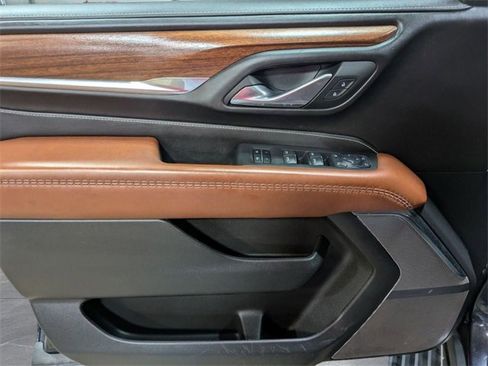 Used 2024 GMC Yukon XL Denali Ultimate image 13