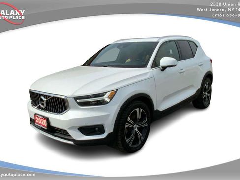 Used 2020 Volvo XC40 T5 Inscription image 1