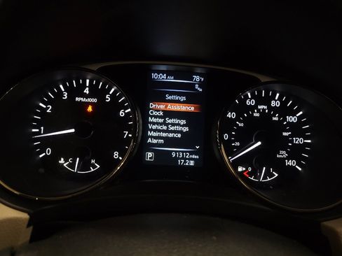 Used 2016 Nissan Rogue SV w/ SV Premium Package AWD/4WD image 23