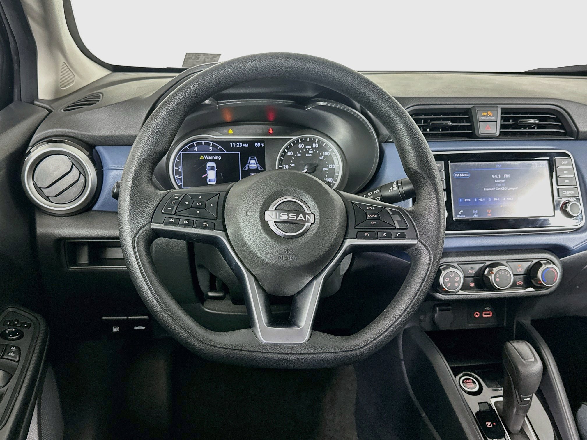Used 2025 Nissan Versa SV FWD image 18
