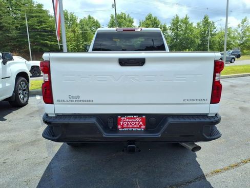 Used 2025 Chevrolet Silverado 2500 Custom w/ Custom Value Package AWD/4WD image 22