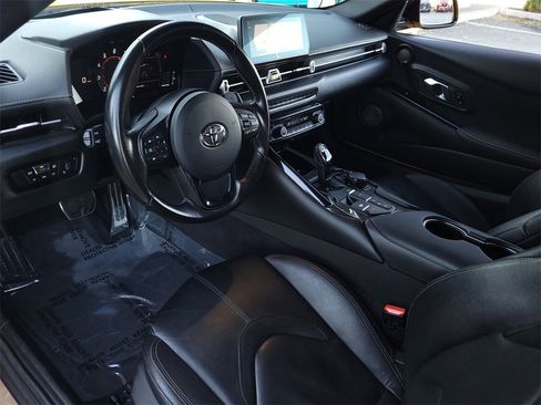 Used 2022 Toyota Supra image 11