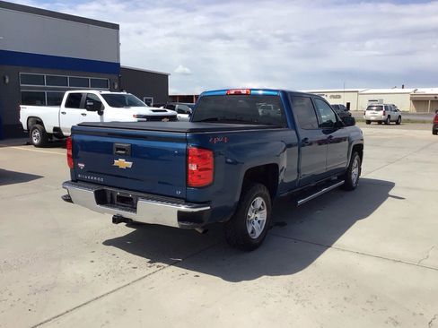 Used 2018 Chevrolet Silverado 1500 LT w/ All Star Edition AWD/4WD image 6