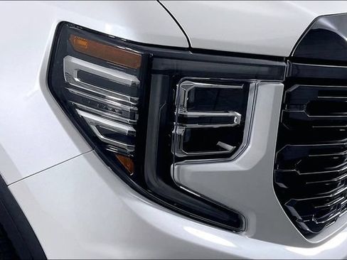 Used 2024 GMC Sierra 1500 Denali Ultimate AWD/4WD image 30