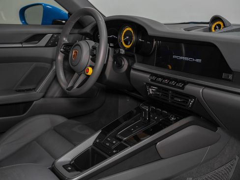 Used 2023 Porsche 911 Carrera w/ Sport Chrono Package image 29