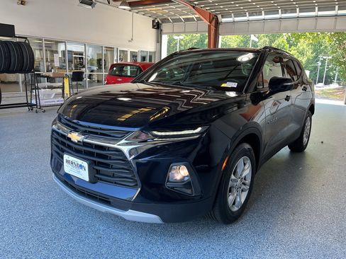 Used 2021 Chevrolet Blazer LT AWD/4WD image 4