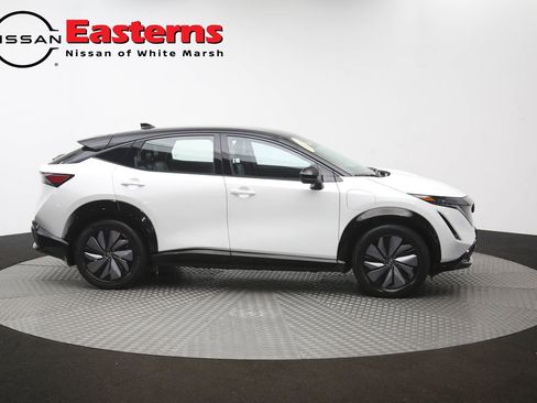Used 2024 Nissan Ariya AWD image 44