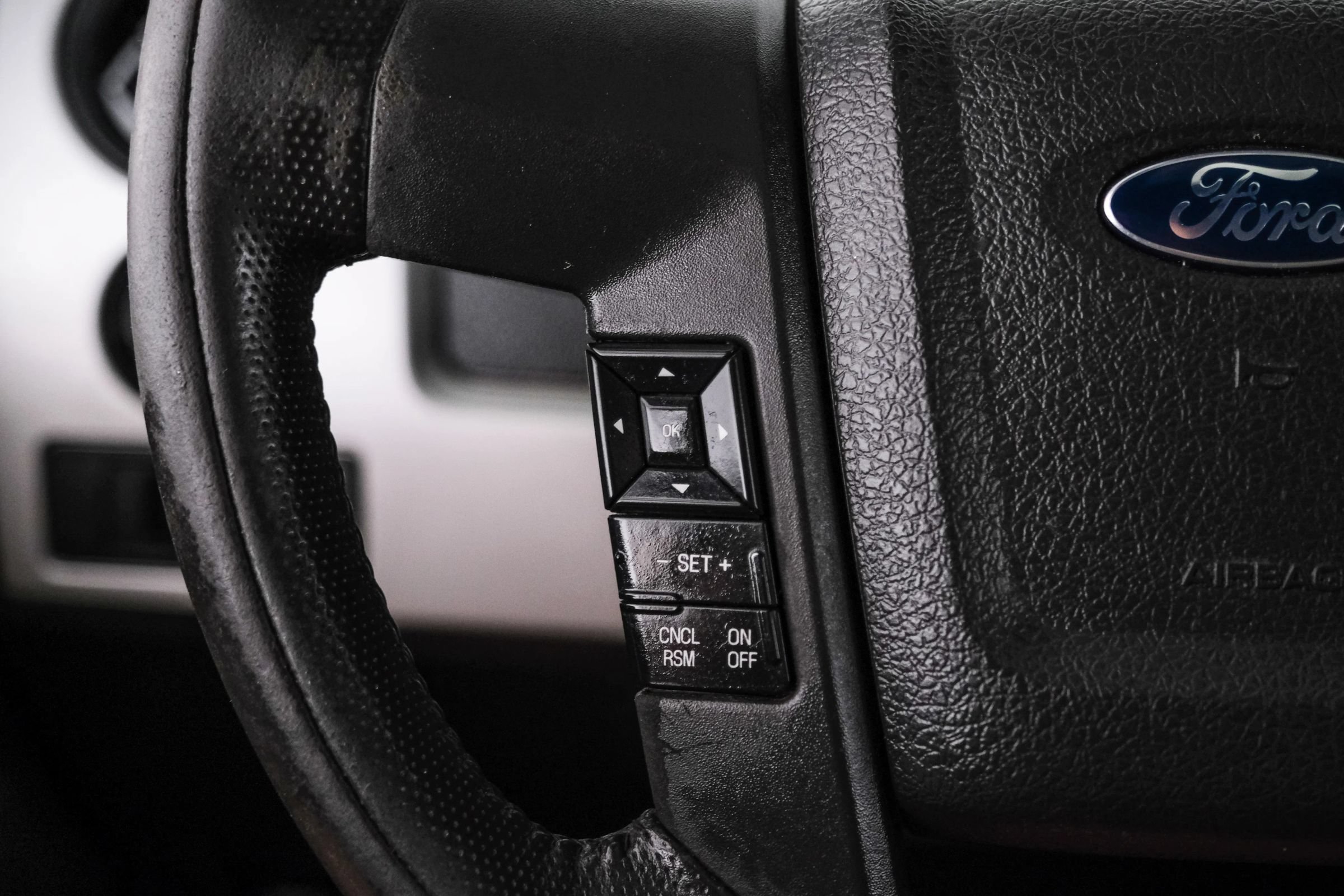 Used 2014 Ford F150 Raptor w/ Equipment Group 801A Luxury AWD/4WD image 18