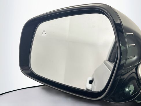 Used 2025 Kia Carnival SX Prestige image 13