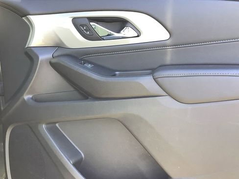 Used 2023 Chevrolet Traverse LT w/ LPO, Floor Liner Package image 14