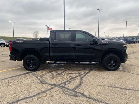 Used 2020 Chevrolet Silverado 1500 LT Trail Boss AWD/4WD image 2