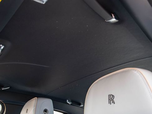 Used 2022 Rolls-Royce Ghost w/ Ghost Package image 19