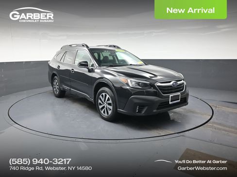 Used 2022 Subaru Outback Premium image 1