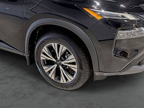 Used 2023 Nissan Rogue SV w/ SV Premium Package AWD/4WD image 15