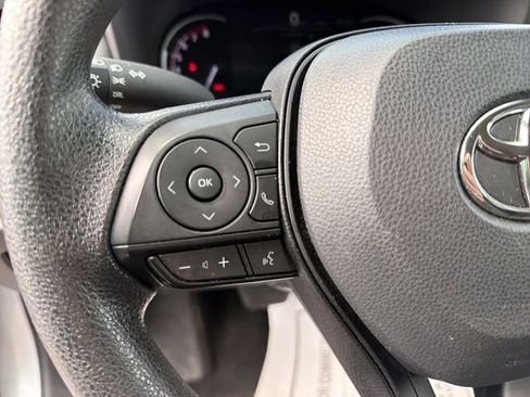 Used 2024 Toyota RAV4 LE AWD/4WD image 19